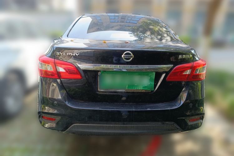 Used Nissan Sylphy 2016 1.6 XL Manual Luxury Edition Rear