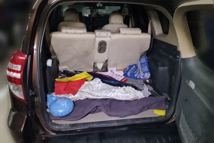 Used Toyota RAV4 2011 2.0L Automatic Luxury Edition