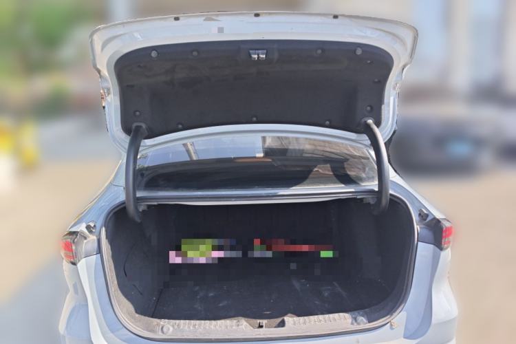 Used Geely Galaxy L6 2023 125km PLUS
