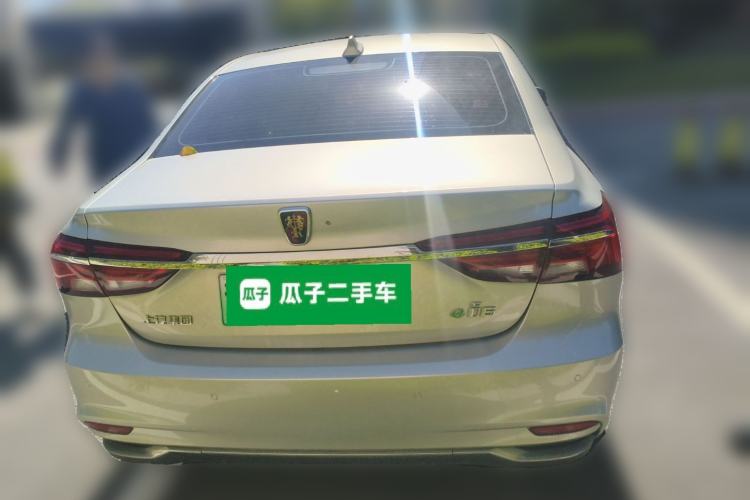 Used Roewe i6 New Energy 2017 45T Hybrid Connective Smart Luxury Edition