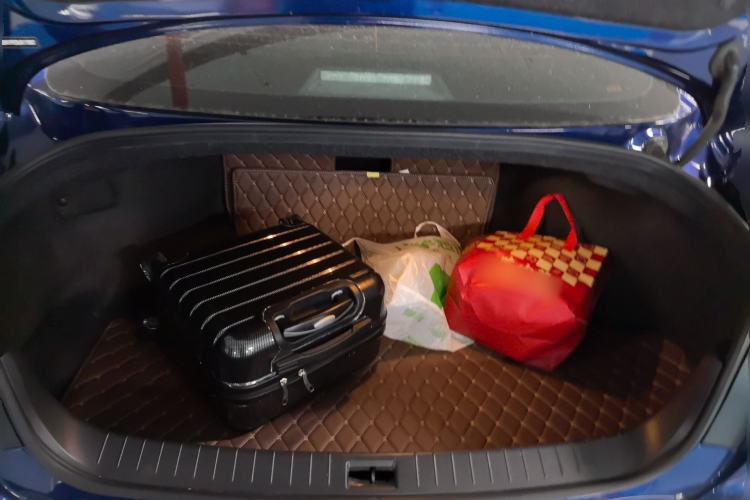 Used Infiniti Q50L 2018 2.0T Enjoyment Version China VI Standard Trunk