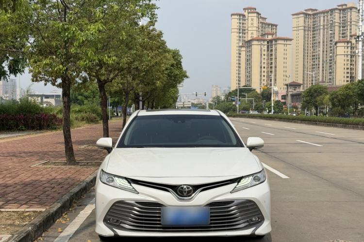 Used Toyota Camry 2019 2.0G Luxury Edition China VI Standard