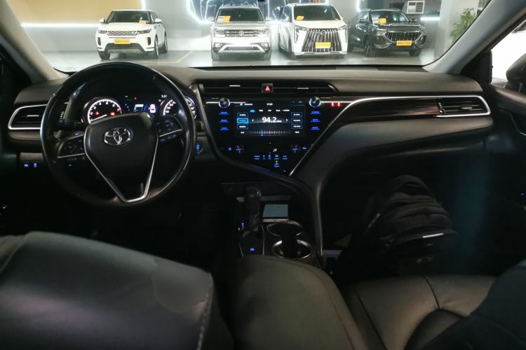 Used Toyota Camry 2019 2.0G Luxury Edition China VI Standard