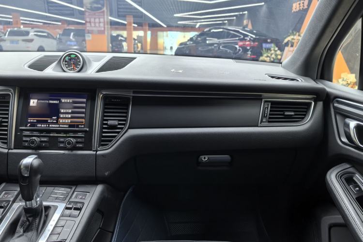 Used Porsche Macan 2016 Macan 2.0T