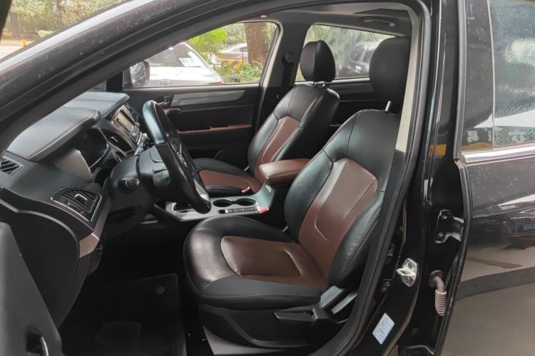 Used JAC Refine S5 2015 1.5T Automatic Luxury Model
