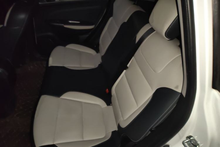 Used CHANGAN CS35 2017 1.6L Manual Luxury Model
