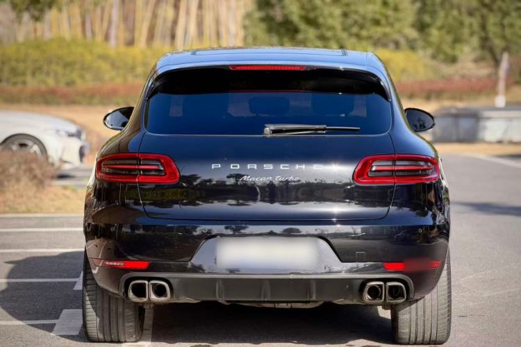 Used Porsche Macan 2017 Macan Turbo 3.6T
