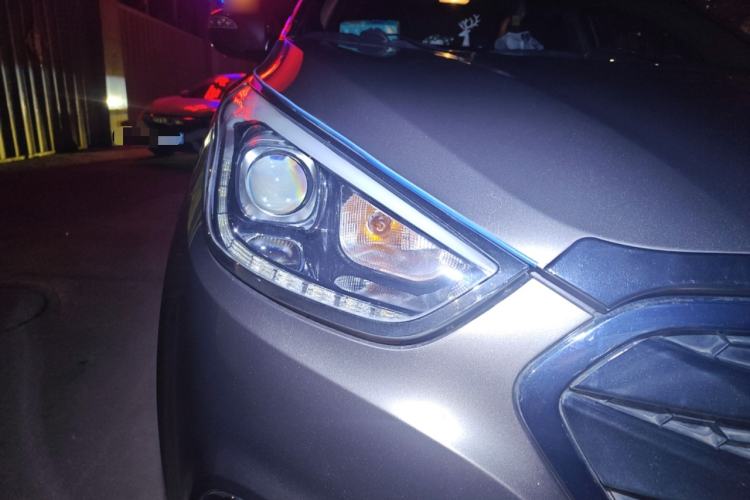 Used Hyundai ix35 2015 2.0L Automatic 2WD Smart Type China IV