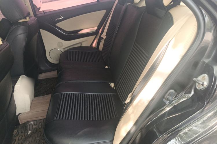 Used BYD Sirui 2013 1.5TI Manual Luxury Model Left Rear Seat