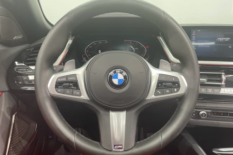 Used BMW Z4 2019 sDrive 25i M Sport Package Interior 4