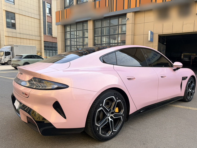 Xiaomi Auto SU7 2024 Four-Wheel Drive Ultra-Long Range Advanced Intelligent Driving Max Edition — снимка 13