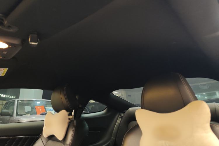 Used Ford Mustang 2021 2.3T EcoBoost Interior 4