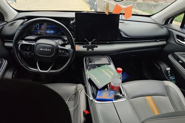 Used AION S Plus 2021 80 Ultra-Long Range Edition Center Console