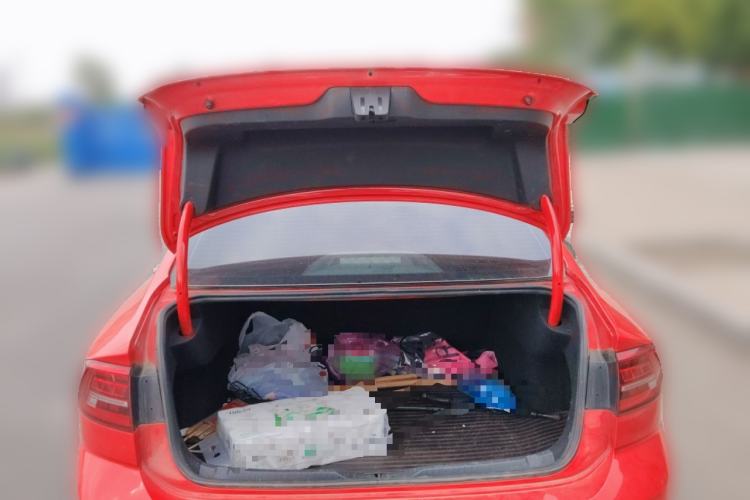 Used Volkswagen Lamando 2019 280TSI DSG Comfort Edition China VI standard Trunk