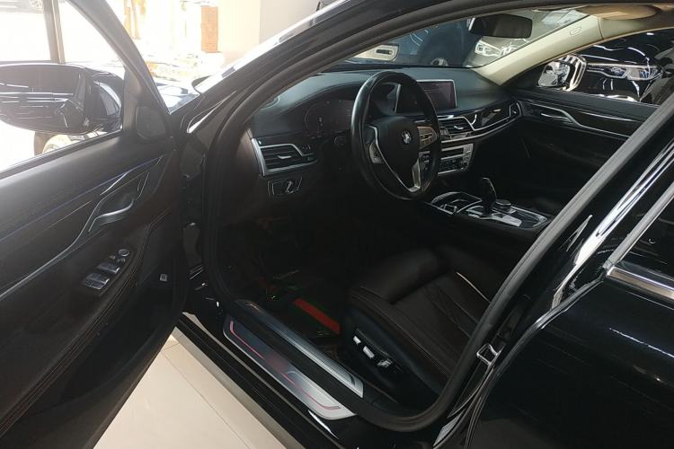 Used BMW 7 Series 2019 Updated 730Li Luxury Package
