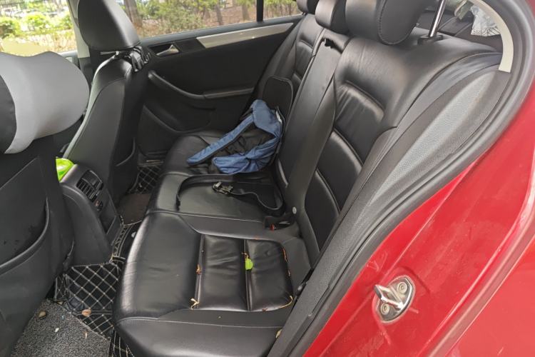 Used Volkswagen Sagitar 2012 1.6L Automatic Comfort Edition Left Rear Seat