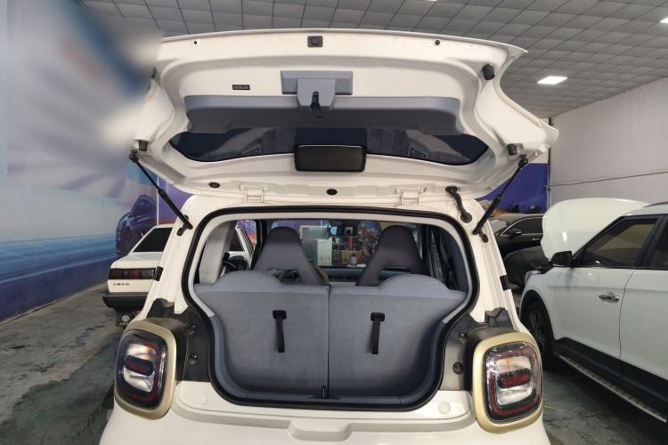 Used Bestune Pony 2025 222km Range Agile Horse Trunk