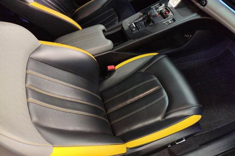 Used GAC Trumpchi EMPOW 2023 270T DCT J16 Version Right Front Seat