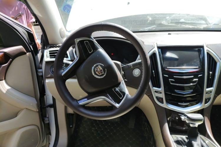 Used Cadillac SRX 2013 3.0L Elite Model
