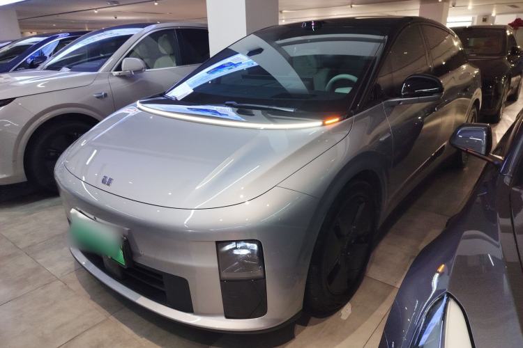 Used Li Auto i6 2025 Model Two-Wheel-Drive Standard Type