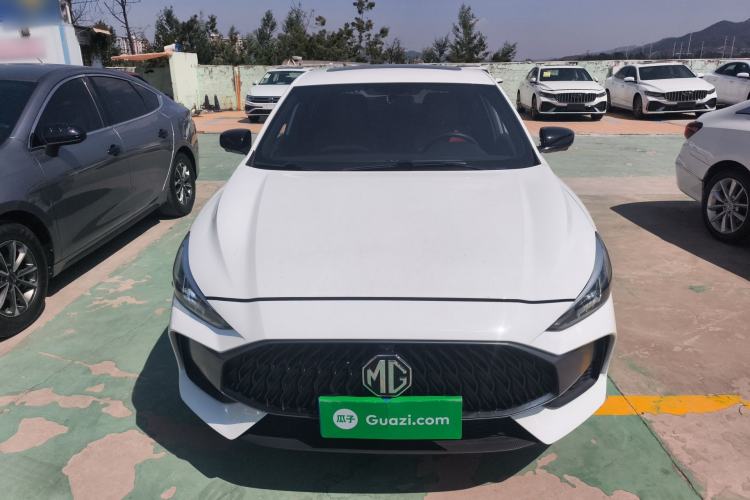 Used MG 5 2022 300TGI DCT Chao Yue Luxury Edition