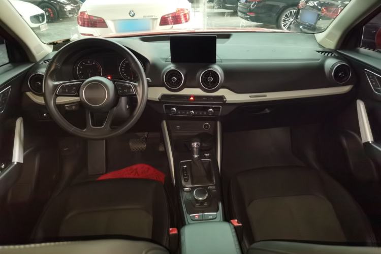 Used Audi Q2L 2018 35 TFSI Fashionable & Elegant Version China VI Emission Standard
