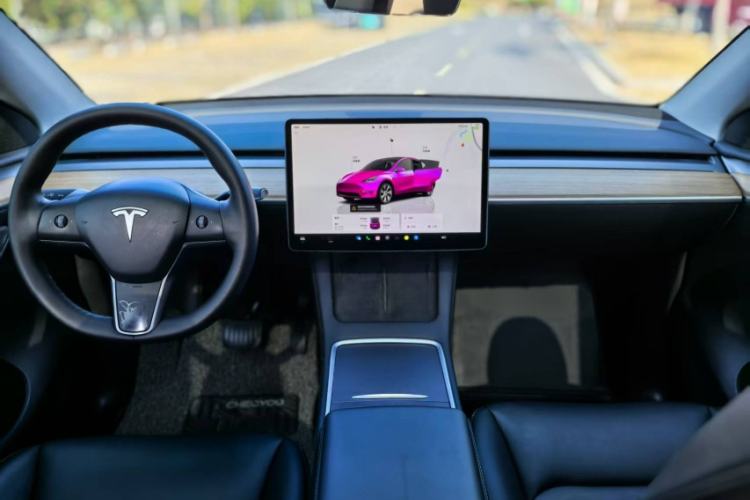 Used Tesla Model Y 2022 Rear-Wheel-Drive Version