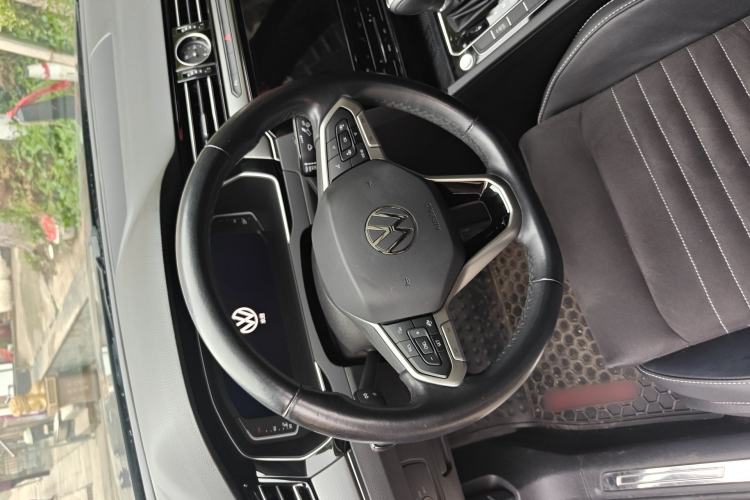 Used Volkswagen Magotan 2020 330TSI DSG Luxury Edition Steering Wheel