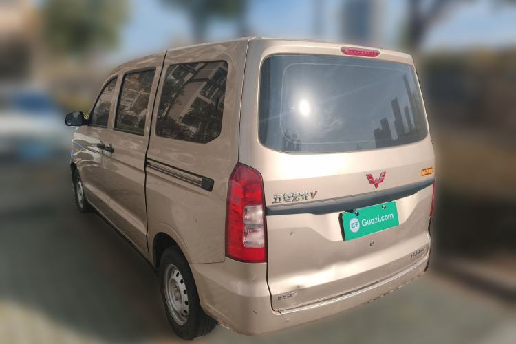 Used Wuling Hongguang V 2019 1.5L Jingqu Version China VI LAR
