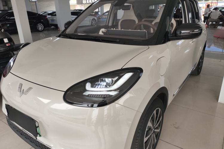 Used Wuling Bingo 2023 410 km Lingxi Deluxe Edition