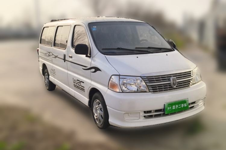 Used Jinbei Express 2018 2.0L Standard Version V19 Front Right 45 Deg