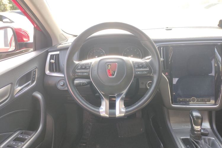 Used Roewe i6 2018 20T Automatic Internet Smart Edition
