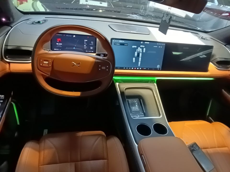 XPeng G9 2026 Model, 725 Max — снимка 12