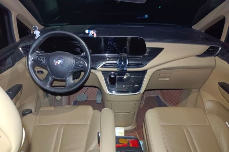 Used Buick GL8 2021 ES Land Cruiser 653T Luxury Edition Center Console