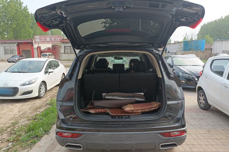 Used Dongfeng Fengon 580 2020 1.5T CVT Luxury Edition Trunk