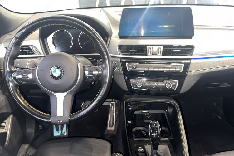 Used BMW X2 2023 sDrive 25i Shining Edition Interior 1