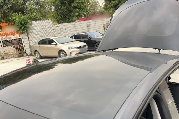 Used Tesla Model Y 2024 Rear-Wheel-Drive Version