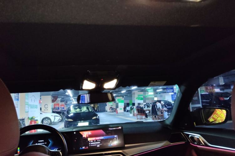 Used BMW i4 2022 eDrive40
