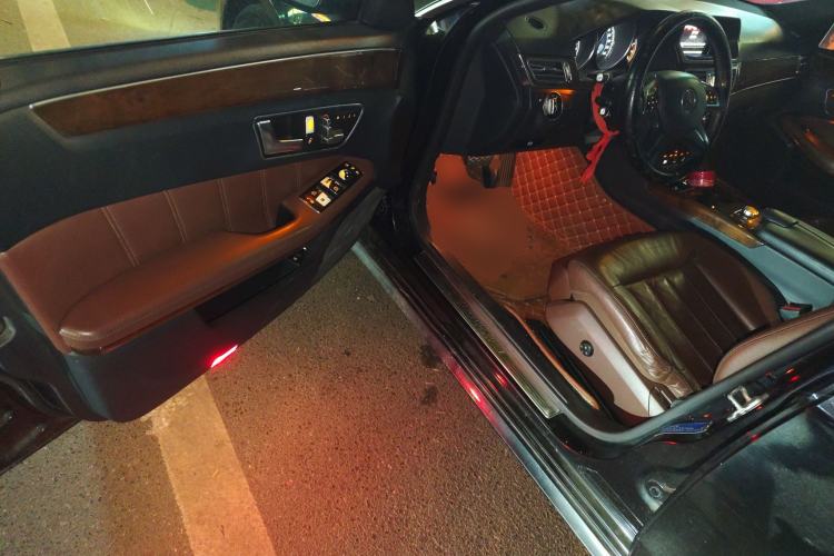 Used Mercedes-Benz E-Class 2014 E 260 L Luxury Model
