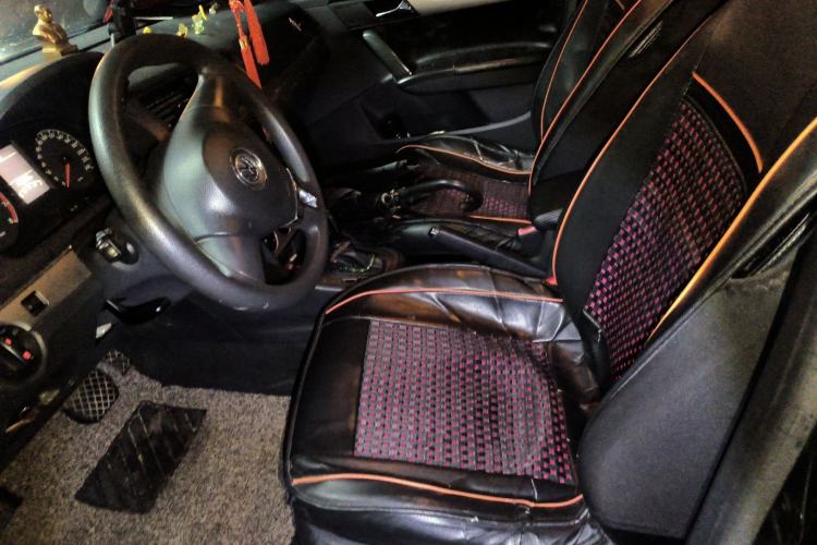 Used Volkswagen Lavida 2013 Revised Classic 1.6L Automatic Fashion Edition