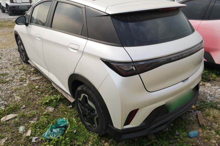 Used BYD Dolphin 2021 405 km Fashion Edition