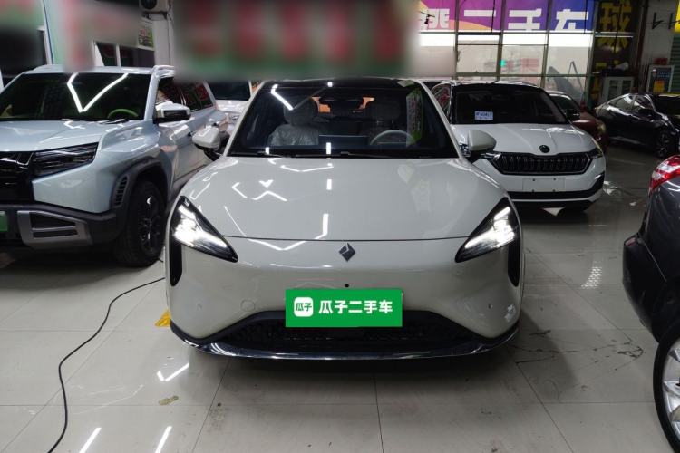 Used Baojun Yunhai 2024 600km Pure Electric Version Front