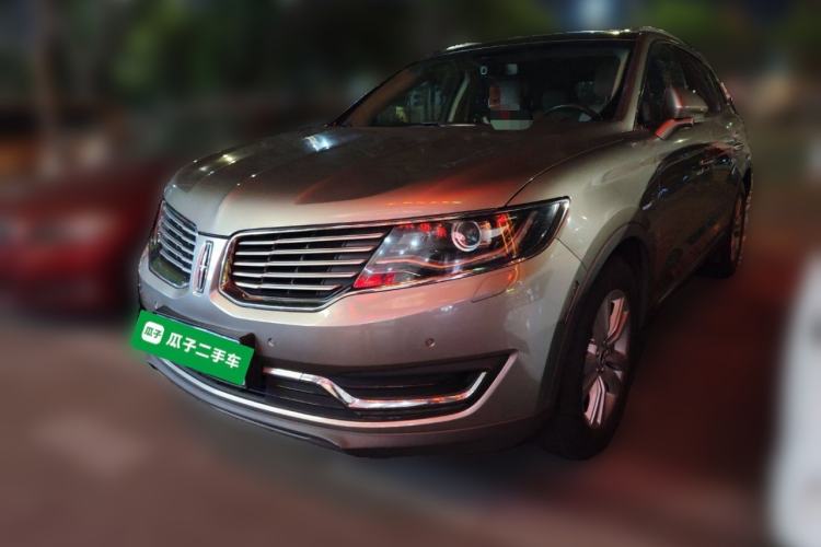 Used Lincoln MKX 2017 2.0T Two-Wheel Drive Deluxe Edition