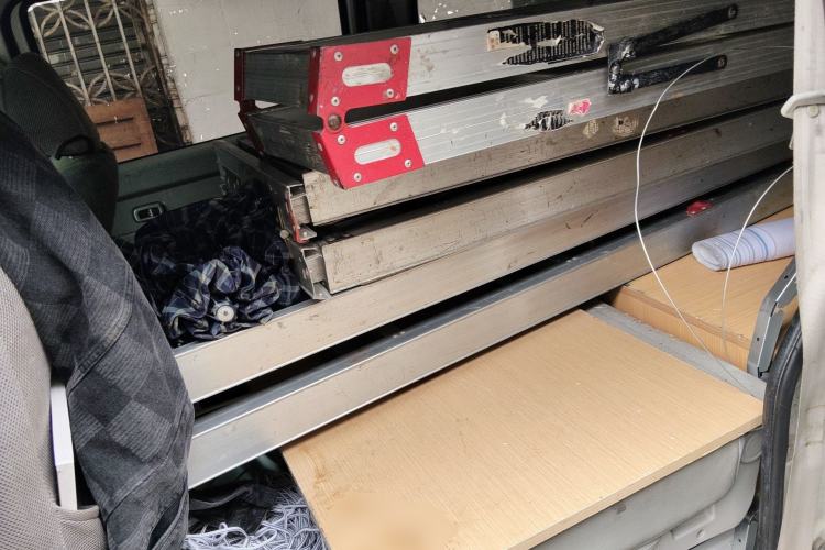 Used Jinbei New Hiace X30L 2021 1.5L Business Central Air-Conditioned Coach China VI Standard SWC15M Left Rear Seat