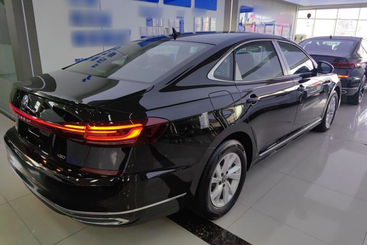 Used Volkswagen Passat New Energy 2025 430 PHEV Hybrid Business Edition Rear Right 45 Deg