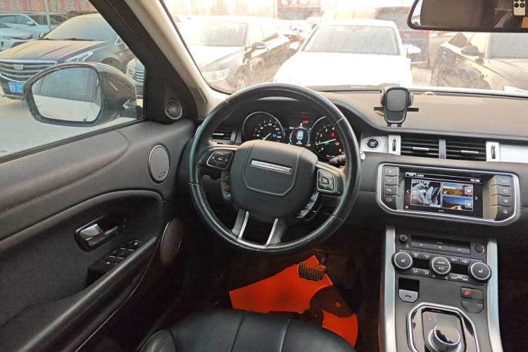 Used Land Rover Range Rover Evoque 2016 2.0T SE Smart Glow Edition