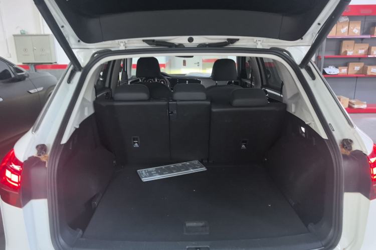 Used Volkswagen Tayron 2022 330TSI Two-Wheel Drive Luxury Smart Connectivity Version
