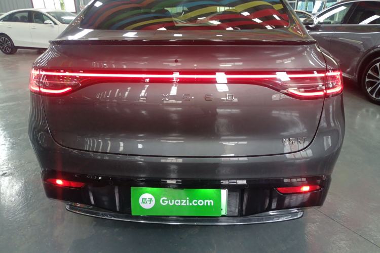 Used Hima Luxeed R7 2024 All-Electric 736 km Ultra
