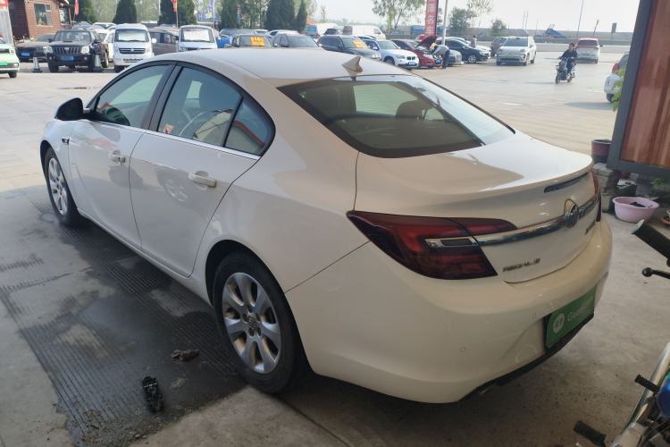 Used Buick Regal 2014 1.6T Fashionable Tech Edition Exterior 2