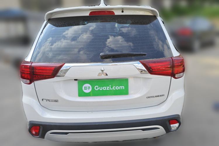 Used Mitsubishi Outlander 2021 2.0L Two-Wheel Drive Comfort Edition 5 Seats